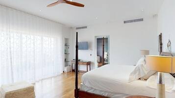 2 bedrooms, iron/ironing board, free WiFi