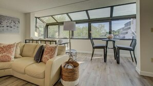 Condo, Multiple Beds (Excelsior Beach to Bay-Bayside) | Living room - Excelsior Beach to Bay-bayside (Siesta Key)