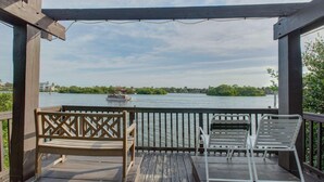 Condo, Multiple Beds (Excelsior Beach to Bay-Bayside) | Balcony - Excelsior Beach to Bay-bayside (Siesta Key)