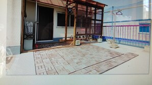 Terrace/patio - Osaka Kuma House (Osaka)