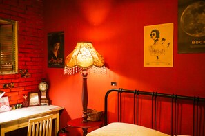 Quarto casal | Cortinas blackout, Wi-Fi de cortesia, roupa de cama
