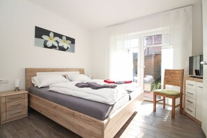 1 室のベッドルーム、WiFi