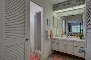 Condo, Multiple Beds (Moonmist at Polynesian Gardens) | Bathroom - Moonmist at Polynesian Gardens (Siesta Key)