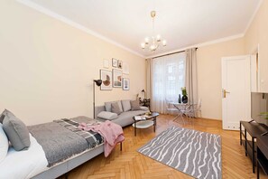 Loft Ville | 1 chambre, bureau, espace de travail pour ordinateur portable