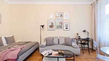 Loft City | 1 dormitorio, escritorio, espacio para trabajar con un portátil