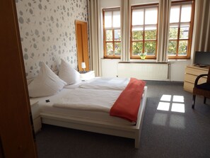 1 habitación, wifi y ropa de cama 