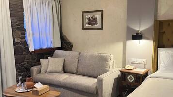 Junior Double or Twin Room (Suite) | Minibar, in-room safe, blackout drapes, iron/ironing board