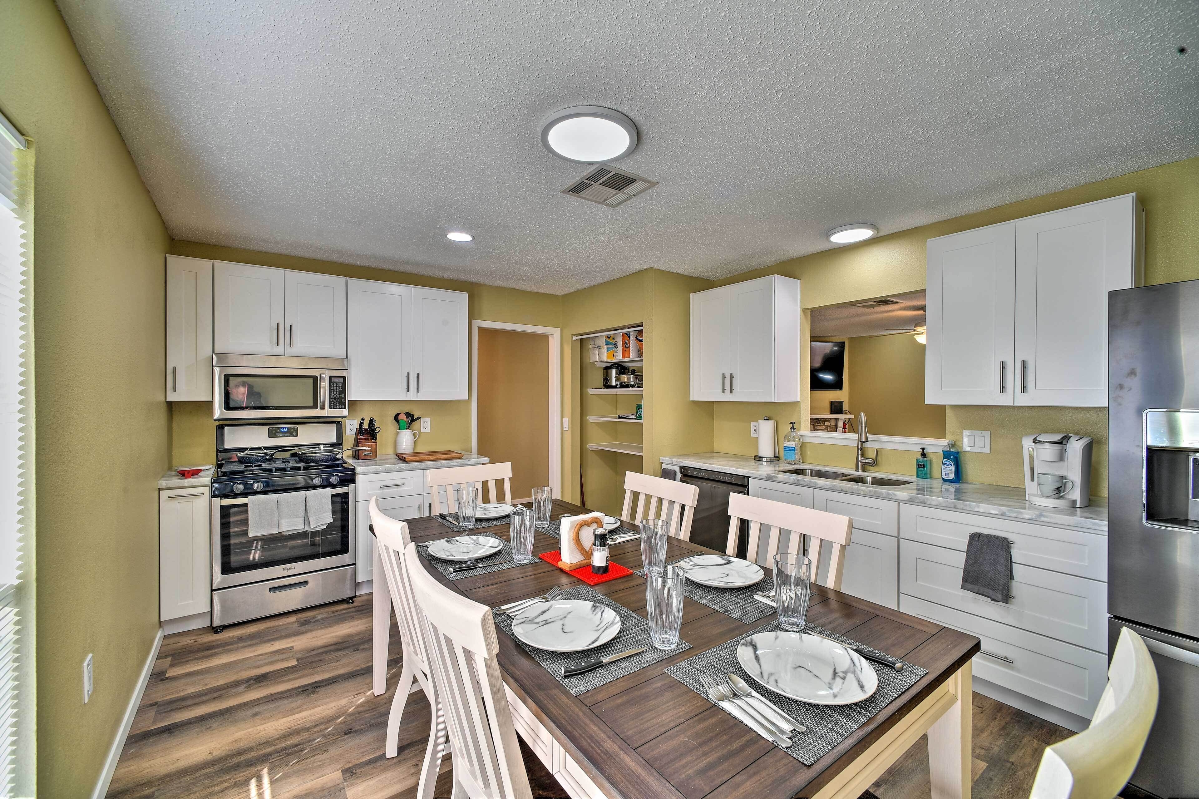 Spacious San Antonio Getaway w/ Fenced-In Yard!