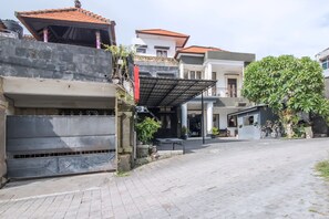 Exterior - OYO 2836 Sekar Sari Residence (Denpasar)