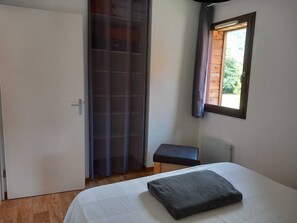 2 chambres, fer et planche Ă repasser, lit parapluie, Wi-Fi gratuit