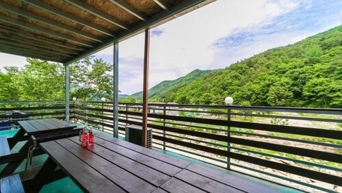 Gyeongju Cypress Pension