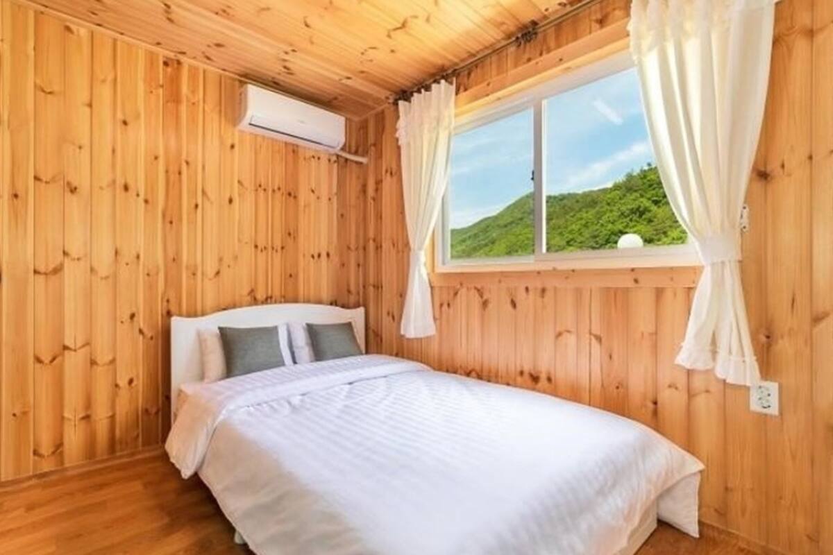 Kamar Deluks | Wi-Fi gratis