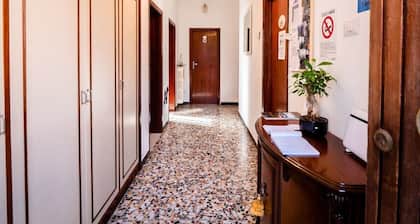 Casa Mafalda - Rooms, Friends and More - Affittacamere, Guest House
