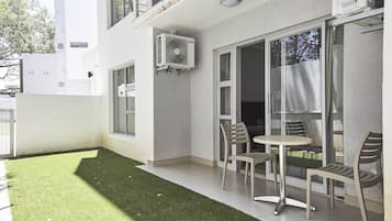 Apartment, 2 Bedrooms | Terrace/patio