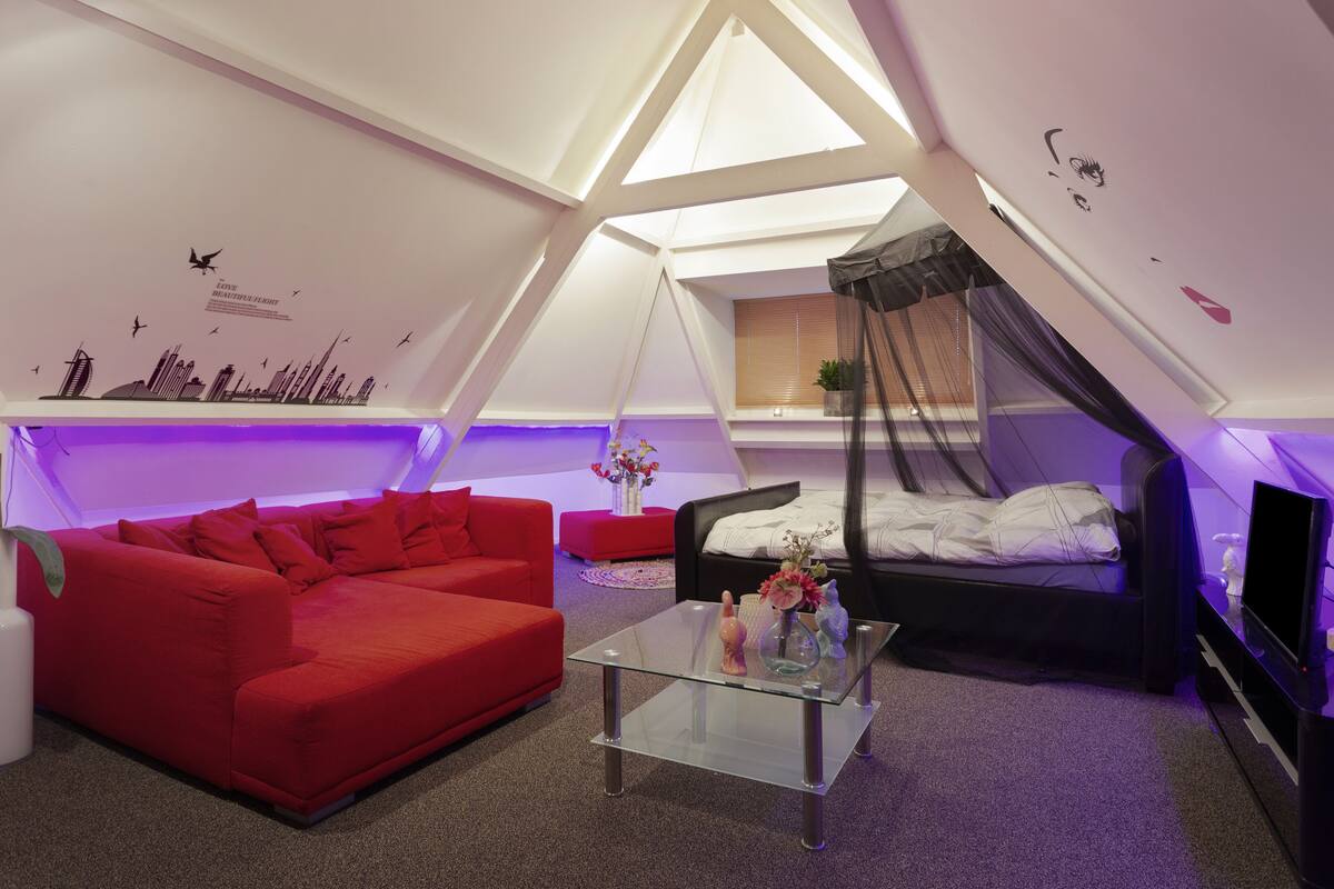 Doppelzimmer (Attic room)