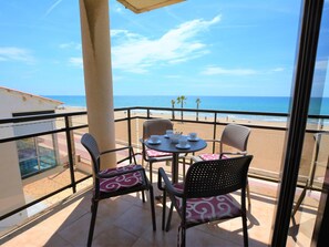 Outdoor dining - Apartment Sara El Vendrell (El Vendrell)