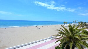 On the beach - Apartment Sara El Vendrell (El Vendrell)