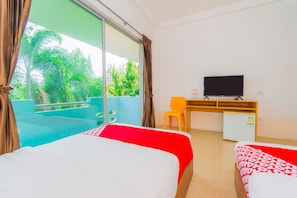 Habitación Deluxe con 2 camas individuales | Escritorio y wifi gratis