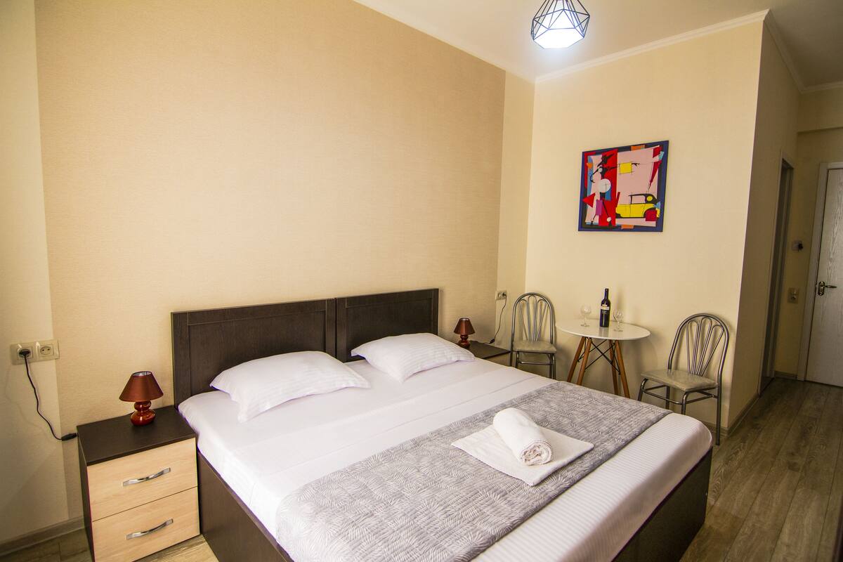Free WiFi, bed sheets