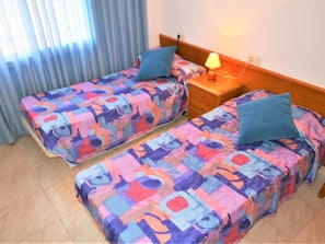 3 bedrooms, iron/ironing board