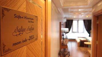 Standard Triple Room | Egyptian cotton sheets, premium bedding, down comforters, minibar