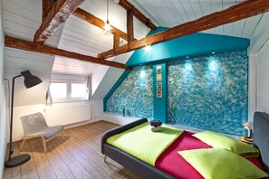 Family Loft | Premium bedding, memory-foam beds, minibar, in-room safe - T House (Sibiu)