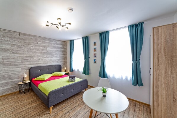 Deluxe Double or Twin Room