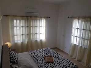 2 bedrooms, WiFi, bed sheets - R&Rhome appartement meublé (Cotonou)
