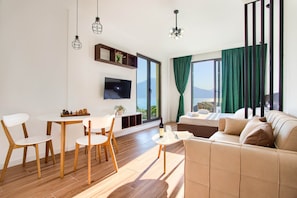 Superior Studio | Living area | Flat-screen TV - Magical View Apartments (Kotor)