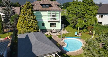 Vila Lesce studio near Bled with heated outdoor pool