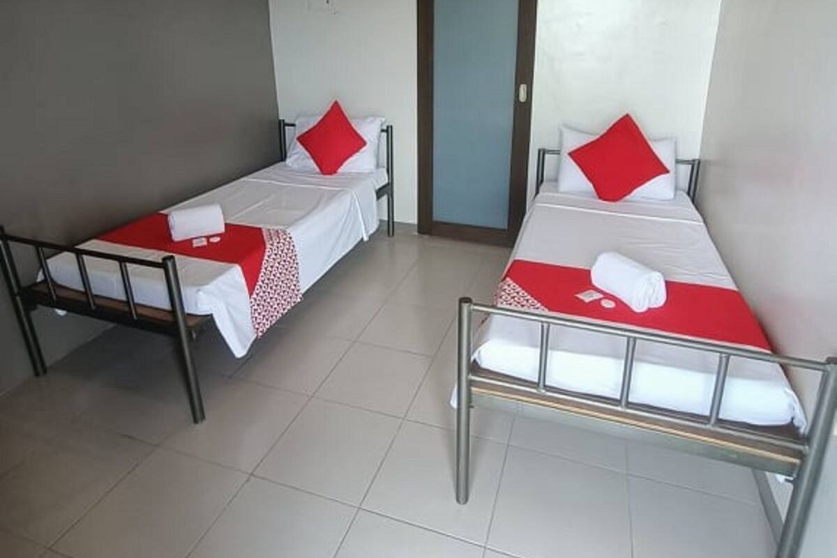 Habitación Deluxe con 2 camas individuales | Ropa de cama