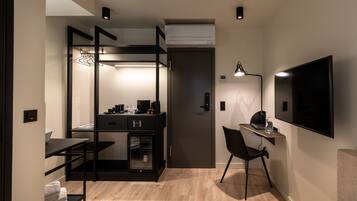 Habitación individual (3) | Zona de estar | Una televisión de pantalla plana, Netflix, servicios de streaming