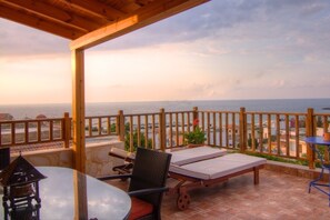 Apartamento familiar, vistas al mar | Terraza o patio