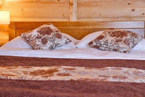 Ferienhaus | 3 Schlafzimmer, kostenloses WLAN, Bettwäsche