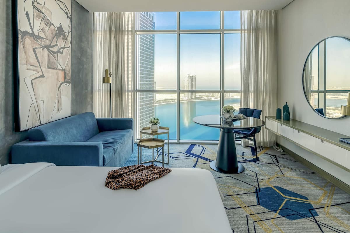 Deluxe Room, 2 Twin Beds, Lagoon View | 1 bedroom, minibar, in-room safe, desk