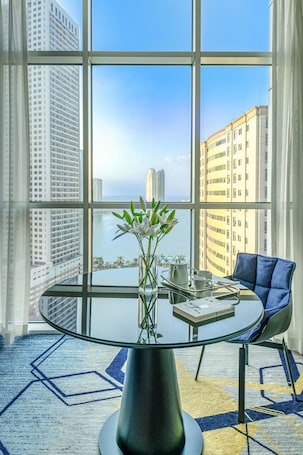 Vista desde la habitación. Pullman Sharjah