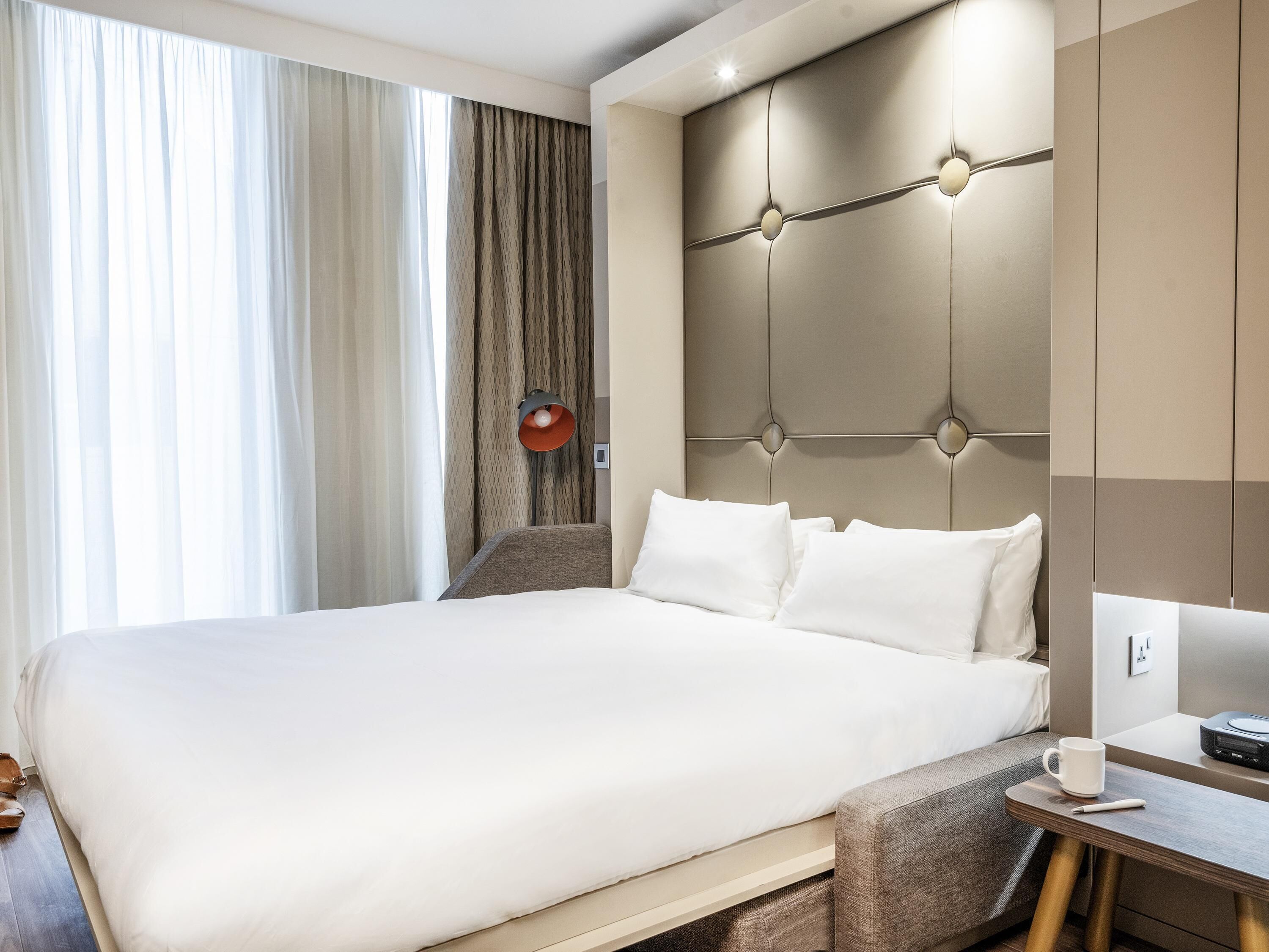 Studio, 1 Double Bed | In-room safe, desk, laptop workspace, blackout curtains