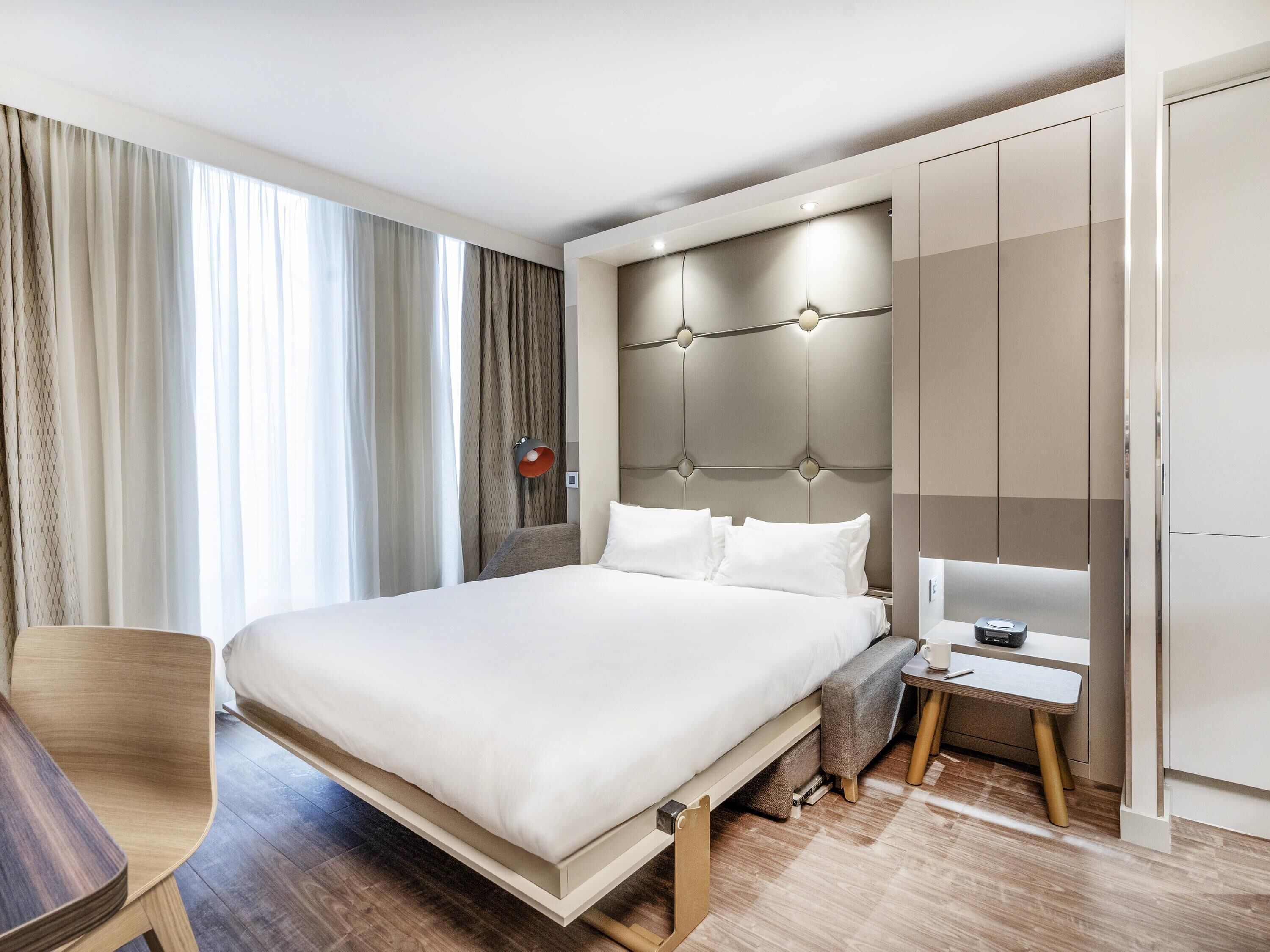 Studio, 1 Double Bed | In-room safe, desk, laptop workspace, blackout curtains