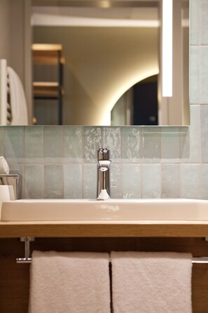 Bathroom sink - ibis Styles Parndorf Neusiedler See (Parndorf)