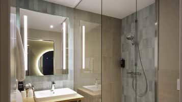Standard Suite, 2 Double Beds, Connecting Rooms | Laptop workspace, blackout curtains, soundproofing, free WiFi