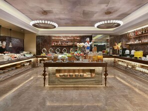 Se sirven desayunos, almuerzos y cenas