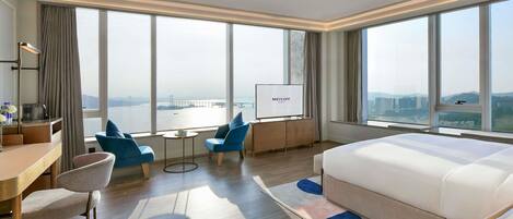 1 habitación, minibar y wifi gratis