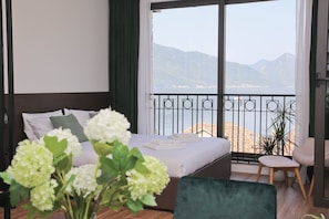 Balcony view - Porta Del Mare (Kotor)