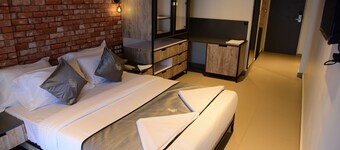 VITS Select Kudro Destinn