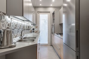 Fridge, oven, stovetop, dishwasher - Dimora Elce (Lecce)