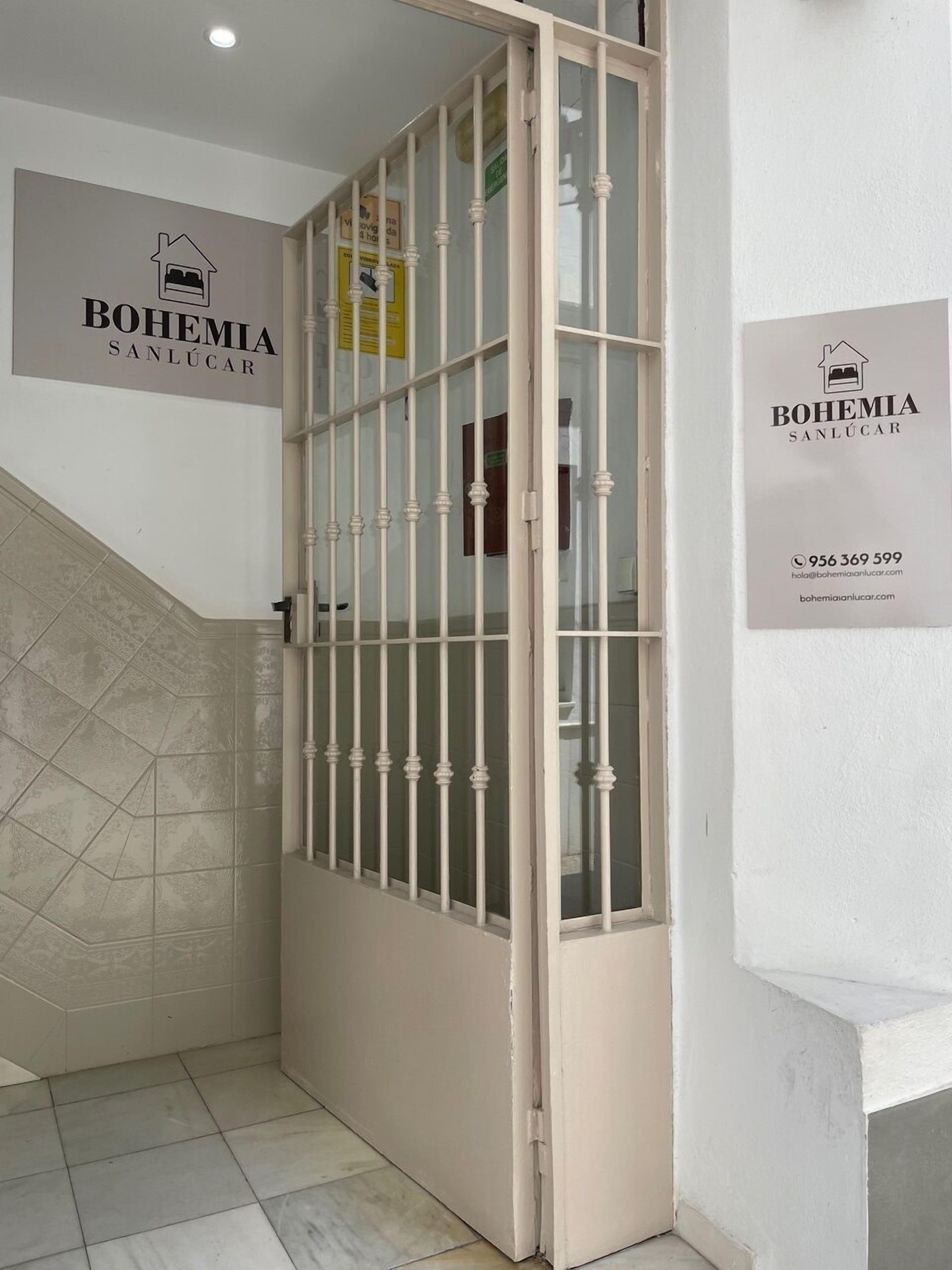 Bagian depan properti