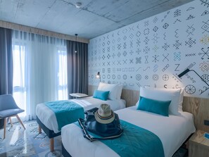 Standardzimmer, 2 Einzelbetten | Minibar, Zimmersafe, Verdunkelungsvorhänge, schallisolierte Zimmer