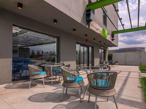 ibis Styles Bucharest Airport