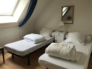 6 chambres, fer et planche Ă repasser, Wi-Fi gratuit