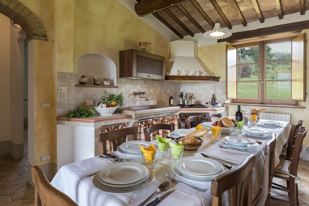 تناول الطعام